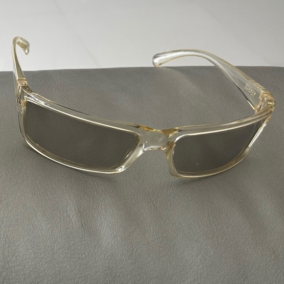 Vesus  by VersaceSunglasses - Picture 2 of 8